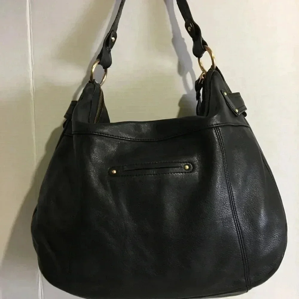 B. Makowsky Black leather hobo handbag